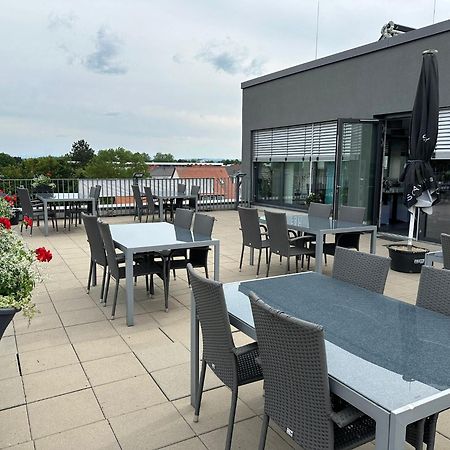 Hotel Efcannos Vechelde Eksteriør billede
